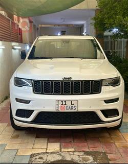 جیپ گراند شیرۆکی